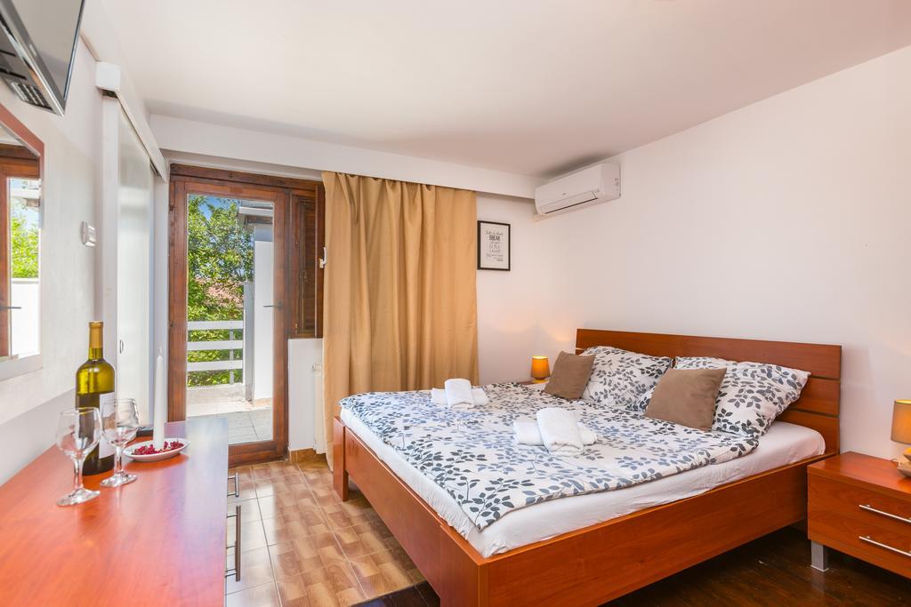 Bed & Breakfast La Fontana Medulin Luaran gambar